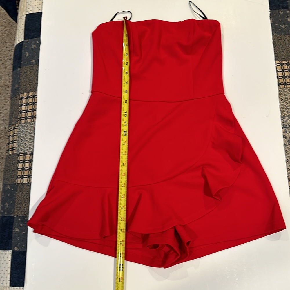 Lulus strapless romper - Picture 4 of 5
